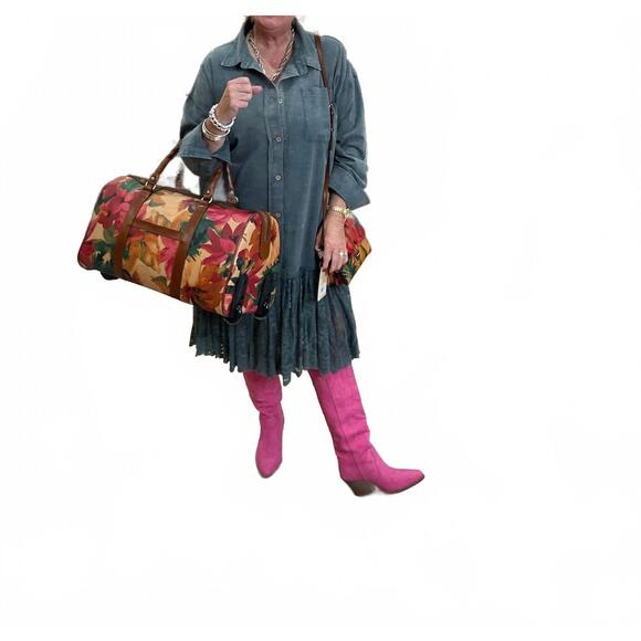 NEW OLI & HALI ruffled hem washed denim button dress in blue - Picture 2 of 2